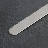 Нож для бисквита двусторонний с крупными зубцами и ровным краем, лезвие 25 см
