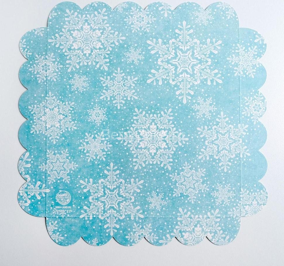 Коробка Let it snow, 21 × 21 × 3 см